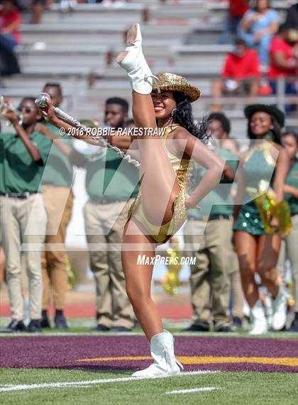 Thumbnail 1 in Bishop Dunne vs. DeSoto photogallery.