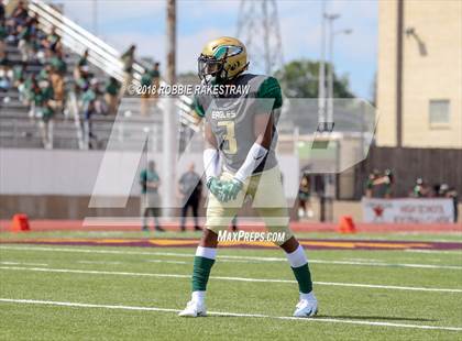 Thumbnail 3 in Bishop Dunne vs. DeSoto photogallery.