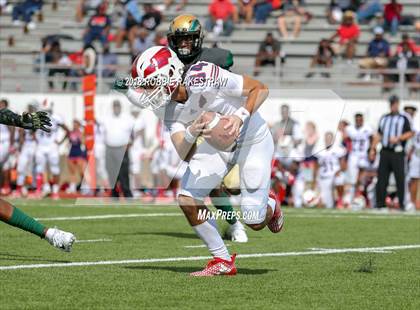 Thumbnail 2 in Bishop Dunne vs. DeSoto photogallery.