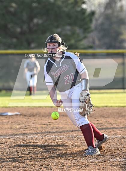 Thumbnail 3 in Dover @ Perryville photogallery.