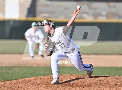 Thumbnail 3 in Minooka @ Joliet Catholic photogallery.