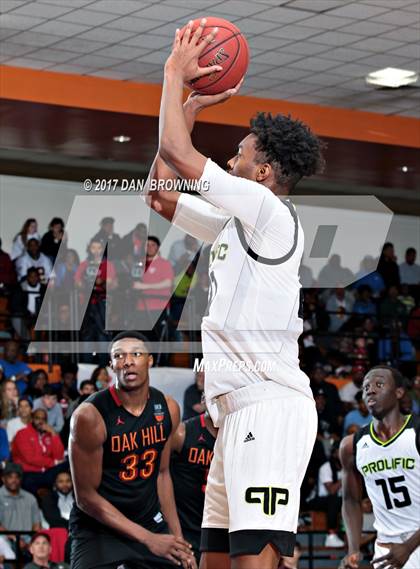 Thumbnail 3 in Prolific Prep Academy vs. Oak Hill Academy (Chick-fil-a Classic) photogallery.