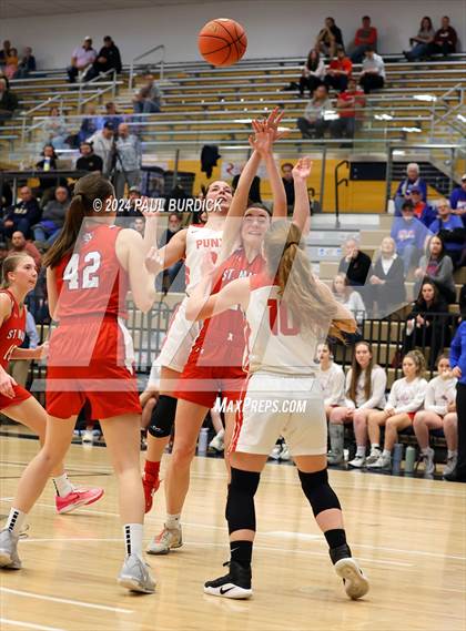 Thumbnail 1 in St. Marys vs. Punxsutawney (District 9 4A Final) photogallery.
