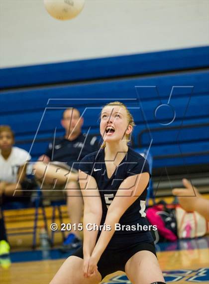 Thumbnail 2 in Sylvan Hills vs. Fair photogallery.