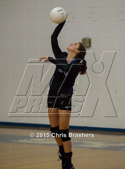 Thumbnail 3 in Sylvan Hills vs. Fair photogallery.