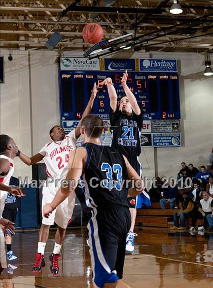 Thumbnail 1 in Holmes vs. Spencer County (Lloyd Memorial Tournament) photogallery.