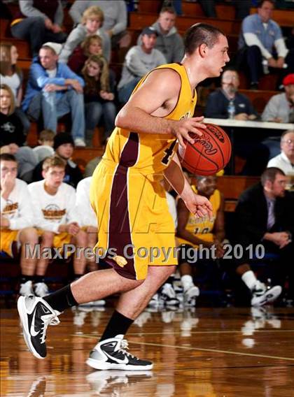 Thumbnail 3 in Holmes vs. Spencer County (Lloyd Memorial Tournament) photogallery.