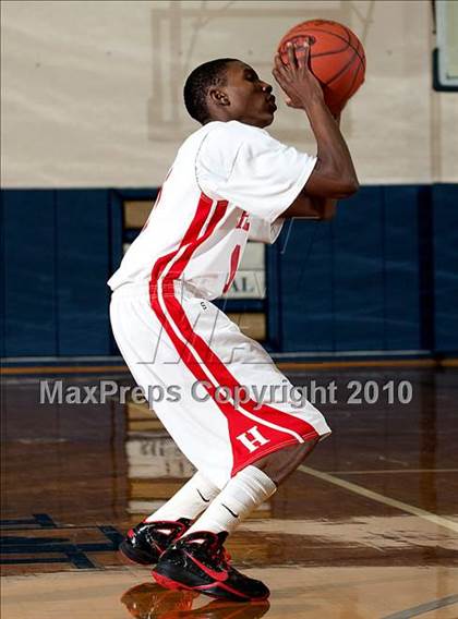 Thumbnail 3 in Holmes vs. Spencer County (Lloyd Memorial Tournament) photogallery.