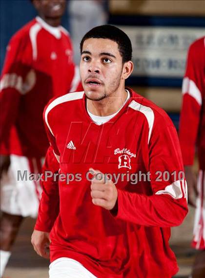 Thumbnail 1 in Holmes vs. Spencer County (Lloyd Memorial Tournament) photogallery.