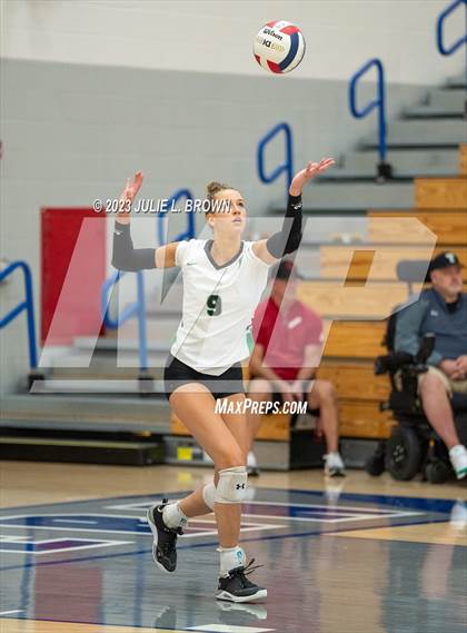 Thumbnail 1 in Yorktown @ Hamilton Southeastern photogallery.
