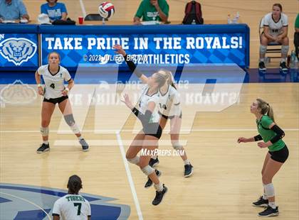 Thumbnail 3 in Yorktown @ Hamilton Southeastern photogallery.