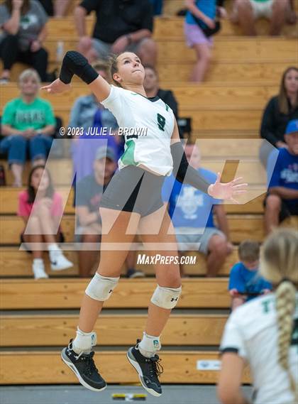 Thumbnail 1 in Yorktown @ Hamilton Southeastern photogallery.
