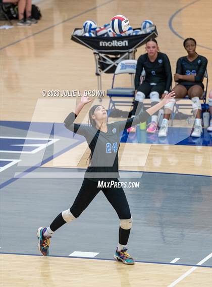 Thumbnail 2 in Yorktown @ Hamilton Southeastern photogallery.