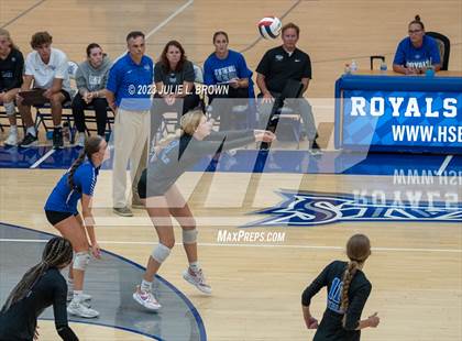 Thumbnail 3 in Yorktown @ Hamilton Southeastern photogallery.