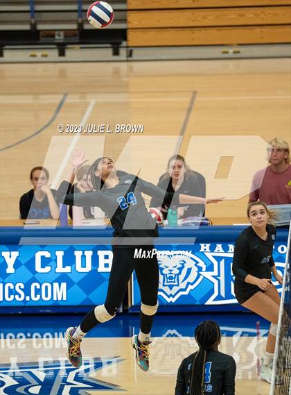 Thumbnail 2 in Yorktown @ Hamilton Southeastern photogallery.