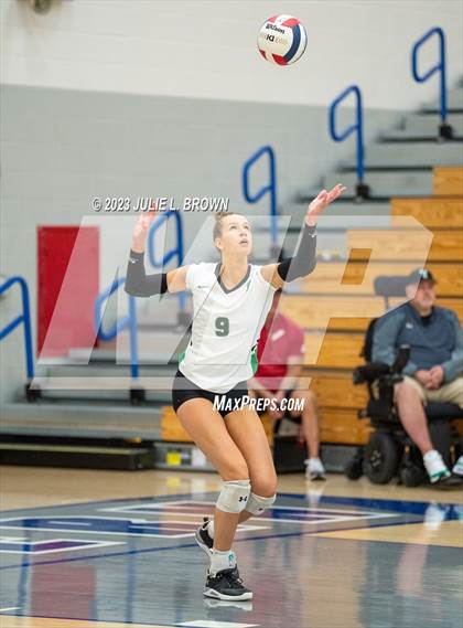 Thumbnail 2 in Yorktown @ Hamilton Southeastern photogallery.