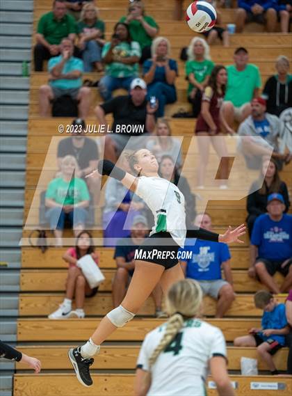Thumbnail 3 in Yorktown @ Hamilton Southeastern photogallery.