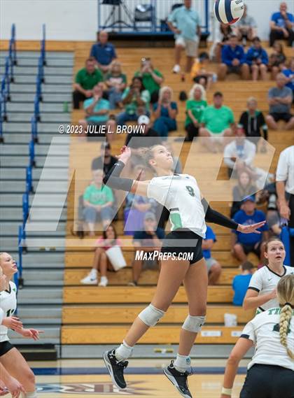 Thumbnail 3 in Yorktown @ Hamilton Southeastern photogallery.