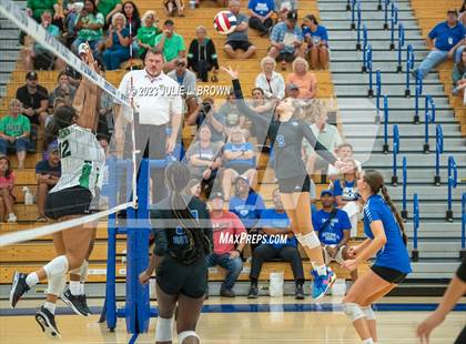 Thumbnail 1 in Yorktown @ Hamilton Southeastern photogallery.