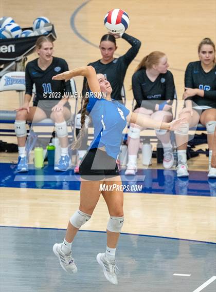 Thumbnail 3 in Yorktown @ Hamilton Southeastern photogallery.