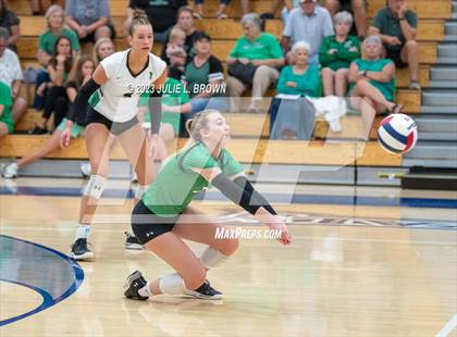 Thumbnail 3 in Yorktown @ Hamilton Southeastern photogallery.
