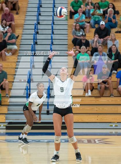 Thumbnail 2 in Yorktown @ Hamilton Southeastern photogallery.