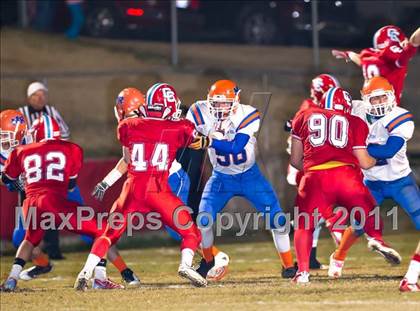 Thumbnail 2 in Charlotte Catholic vs. Marvin Ridge photogallery.