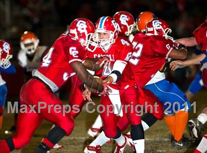 Thumbnail 2 in Charlotte Catholic vs. Marvin Ridge photogallery.