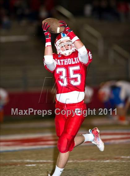 Thumbnail 3 in Charlotte Catholic vs. Marvin Ridge photogallery.