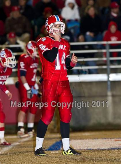 Thumbnail 3 in Charlotte Catholic vs. Marvin Ridge photogallery.