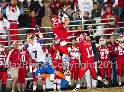 Thumbnail 3 in Charlotte Catholic vs. Marvin Ridge photogallery.