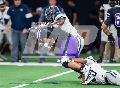 Thumbnail 3 in Lone Star @ Independence photogallery.