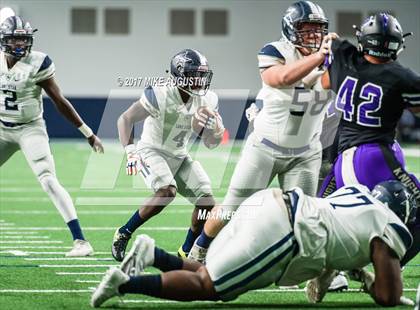 Thumbnail 1 in Lone Star @ Independence photogallery.