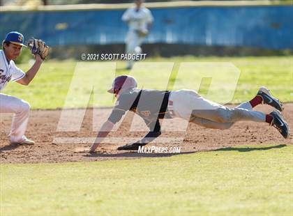Thumbnail 1 in Torrey Pines @ San Pasqual photogallery.