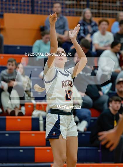 Thumbnail 3 in Stratford @ Beech photogallery.