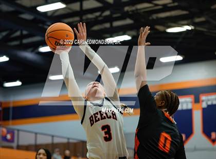 Thumbnail 3 in Stratford @ Beech photogallery.