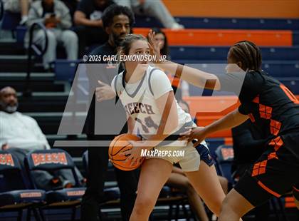 Thumbnail 2 in Stratford @ Beech photogallery.