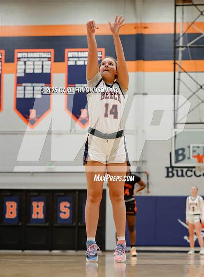 Thumbnail 2 in Stratford @ Beech photogallery.