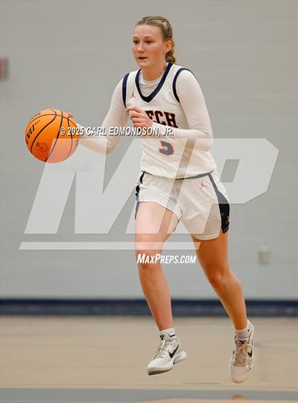 Thumbnail 1 in Stratford @ Beech photogallery.