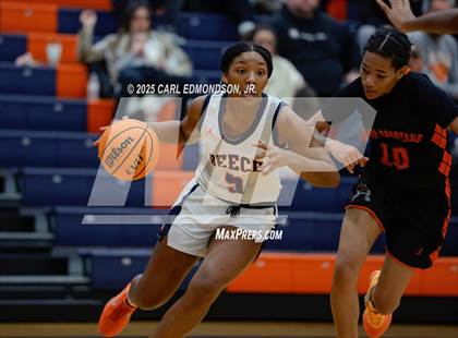 Thumbnail 3 in Stratford @ Beech photogallery.