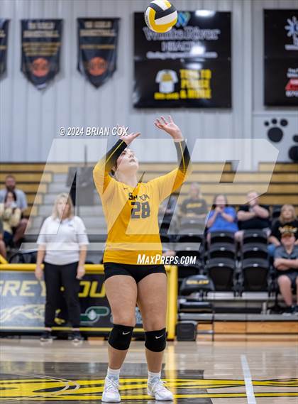 Thumbnail 1 in Salem vs Quitman (Salem Volleyball Tournament) photogallery.