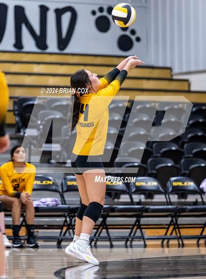 Thumbnail 1 in Salem vs Quitman (Salem Volleyball Tournament) photogallery.