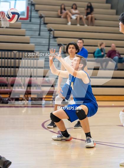 Thumbnail 1 in Grossmont vs. Morse (CIF SDS D2 Chmpionship) photogallery.