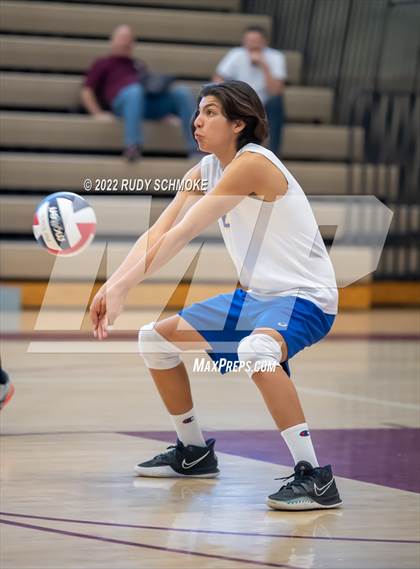 Thumbnail 3 in Grossmont vs. Morse (CIF SDS D2 Chmpionship) photogallery.