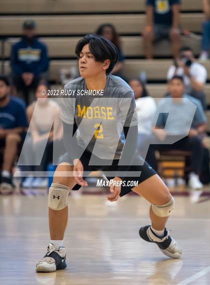 Thumbnail 2 in Grossmont vs. Morse (CIF SDS D2 Chmpionship) photogallery.