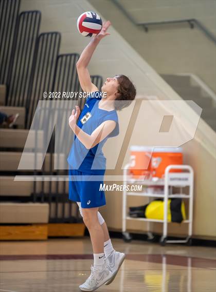 Thumbnail 2 in Grossmont vs. Morse (CIF SDS D2 Chmpionship) photogallery.