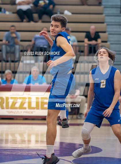 Thumbnail 3 in Grossmont vs. Morse (CIF SDS D2 Chmpionship) photogallery.