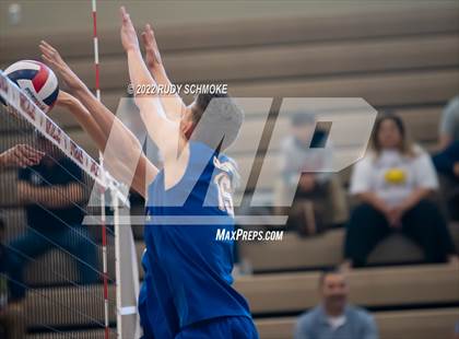 Thumbnail 1 in Grossmont vs. Morse (CIF SDS D2 Chmpionship) photogallery.