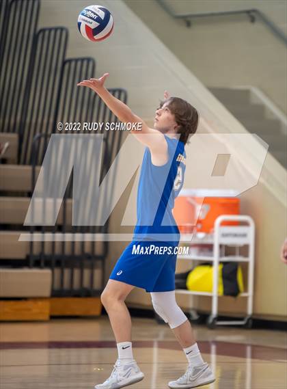 Thumbnail 2 in Grossmont vs. Morse (CIF SDS D2 Chmpionship) photogallery.