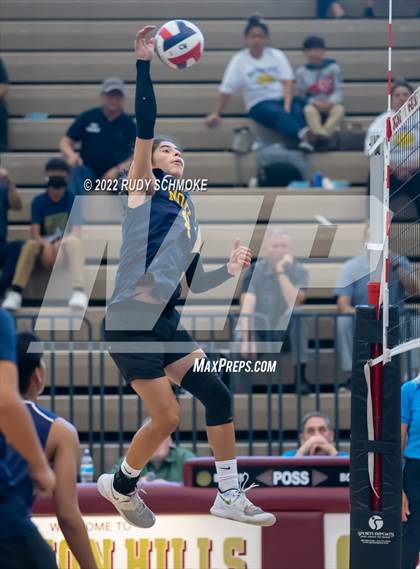 Thumbnail 3 in Grossmont vs. Morse (CIF SDS D2 Chmpionship) photogallery.
